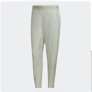 Adidas Women’s Made to Be Remade Running Pant 7/8 Linen Green Size XS (HK6507)